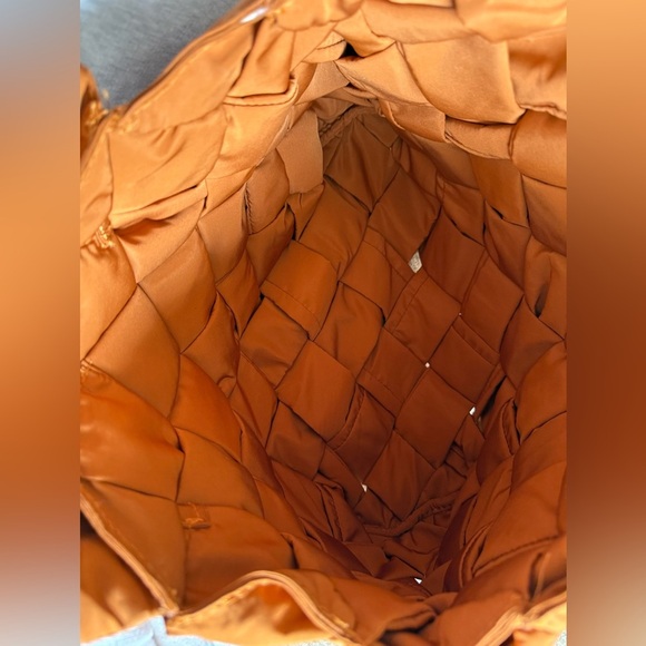 New Unbranded Weaved Tote Bag - Picture 3 of 3